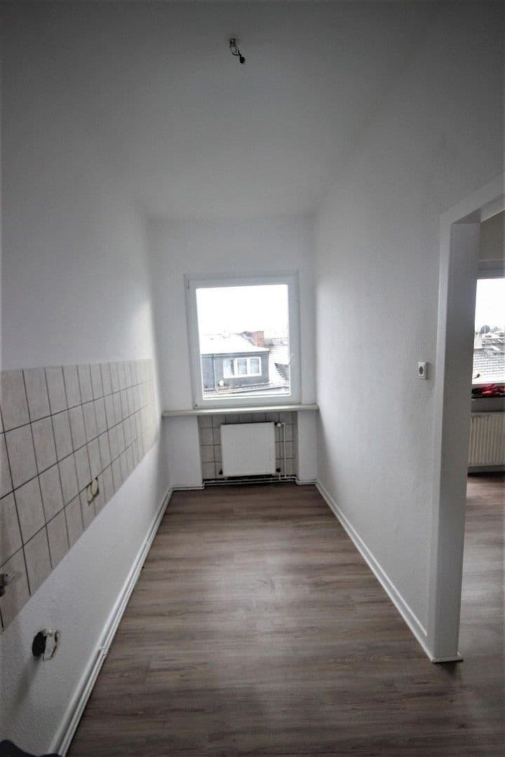 3 bedroom flat to rent, 62 m², Wanheimer Str. 13, Duisburg, North Rhine-Westphalia 3 bedroom flat to rent, 62 m², Wanheimer Str. 13, Duisburg, North Rhine-Westphalia
