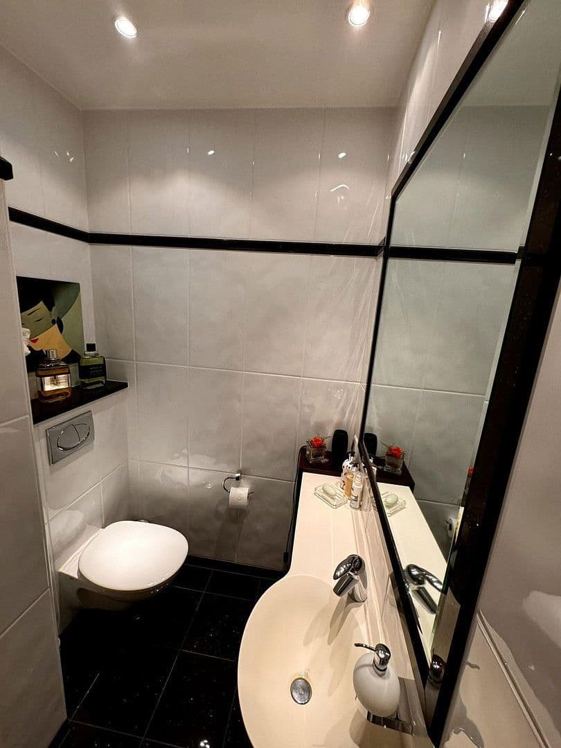 5 bedroom flat for sale, 182 m², Köln, North Rhine-Westphalia 5 bedroom flat for sale, 182 m², Köln, North Rhine-Westphalia