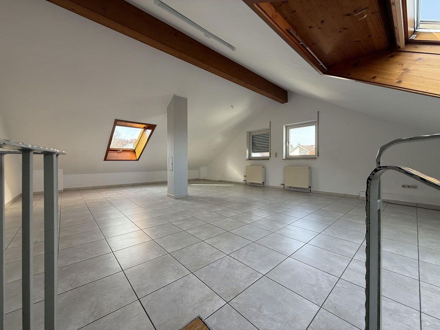 3 bedroom flat to rent, 95 m², Cleebronn, Baden-Württemberg 3 bedroom flat to rent, 95 m², Cleebronn, Baden-Württemberg