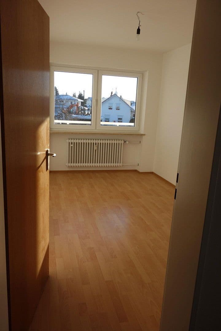 4 bedroom flat to rent, 100 m², Harthausen, Bavaria 4 bedroom flat to rent, 100 m², Harthausen, Bavaria