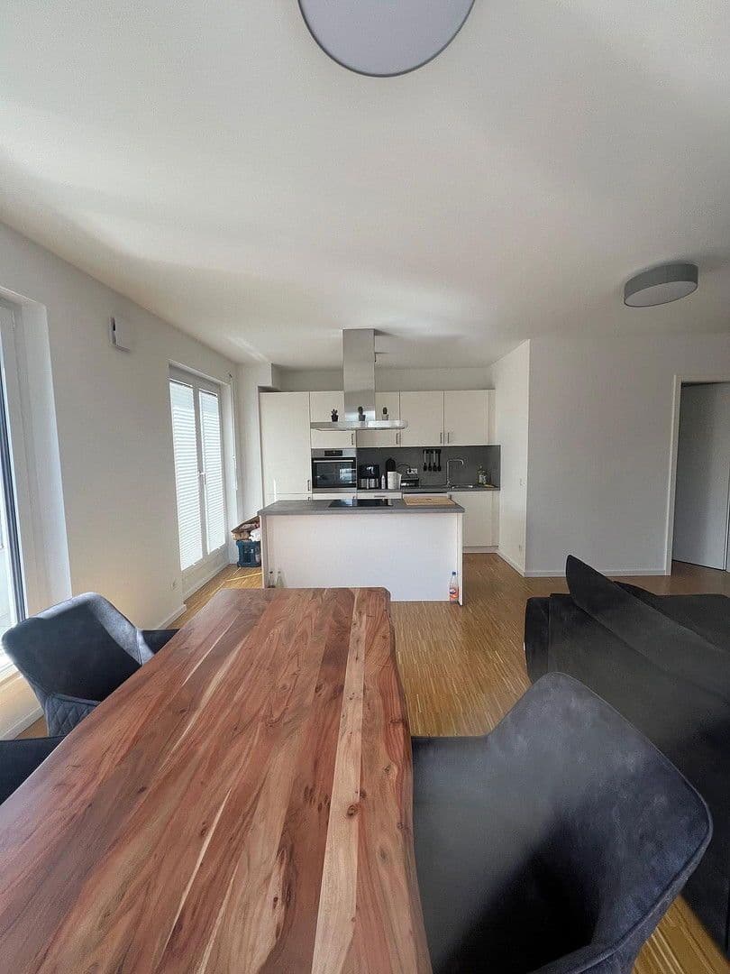 1 bedroom with open-plan kitchen flat to rent, 80 m², Frankfurt am Main, Hesse 1 bedroom with open-plan kitchen flat to rent, 80 m², Frankfurt am Main, Hesse