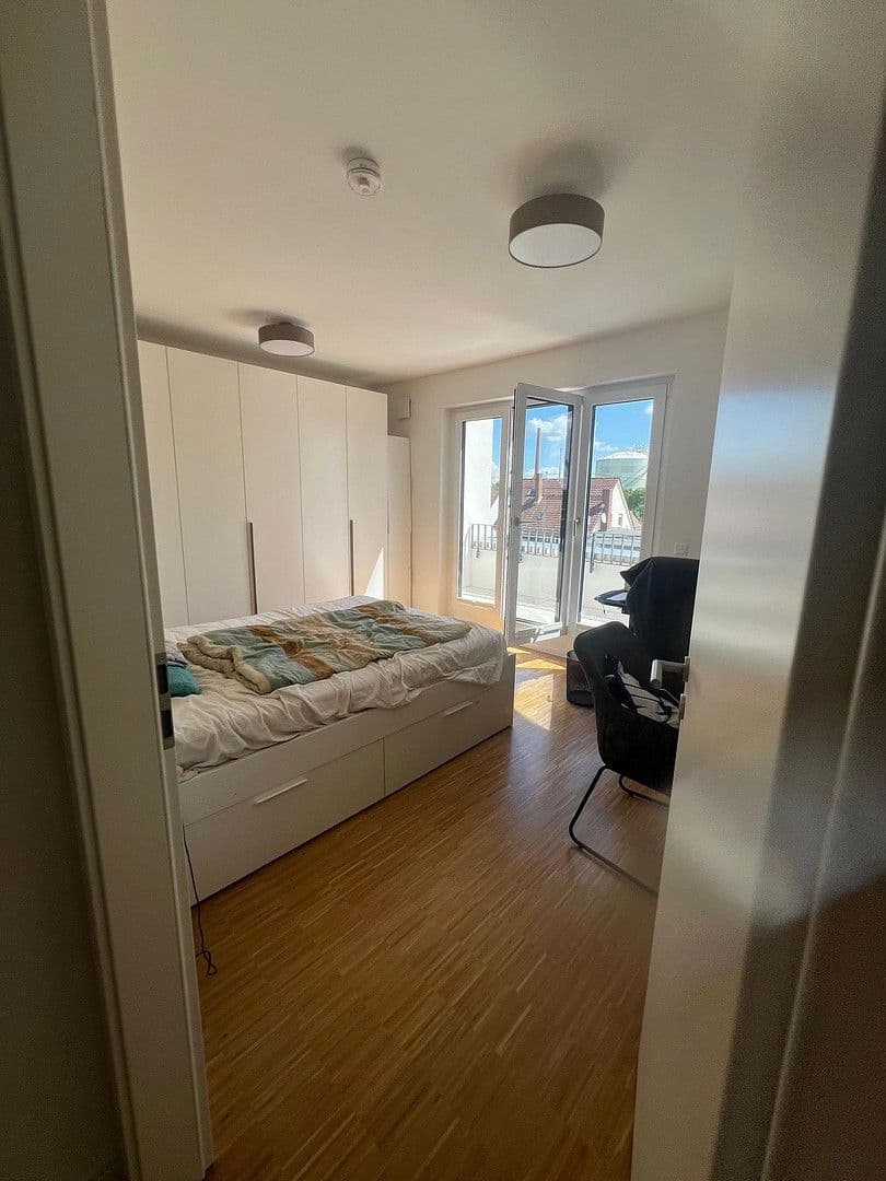 1 bedroom with open-plan kitchen flat to rent, 80 m², Frankfurt am Main, Hesse 1 bedroom with open-plan kitchen flat to rent, 80 m², Frankfurt am Main, Hesse