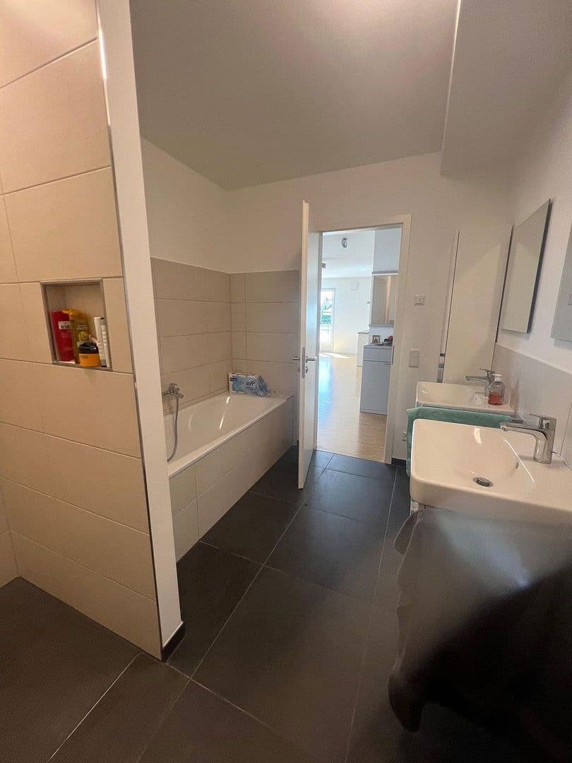 1 bedroom with open-plan kitchen flat to rent, 80 m², Frankfurt am Main, Hesse 1 bedroom with open-plan kitchen flat to rent, 80 m², Frankfurt am Main, Hesse