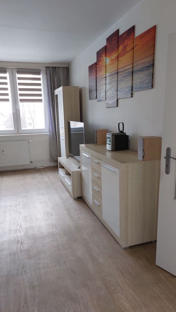 3 bedroom flat to rent, 65 m², Pod Hůrkou, Klatovy, Plzeňský Region 3 bedroom flat to rent, 65 m², Pod Hůrkou, Klatovy, Plzeňský Region