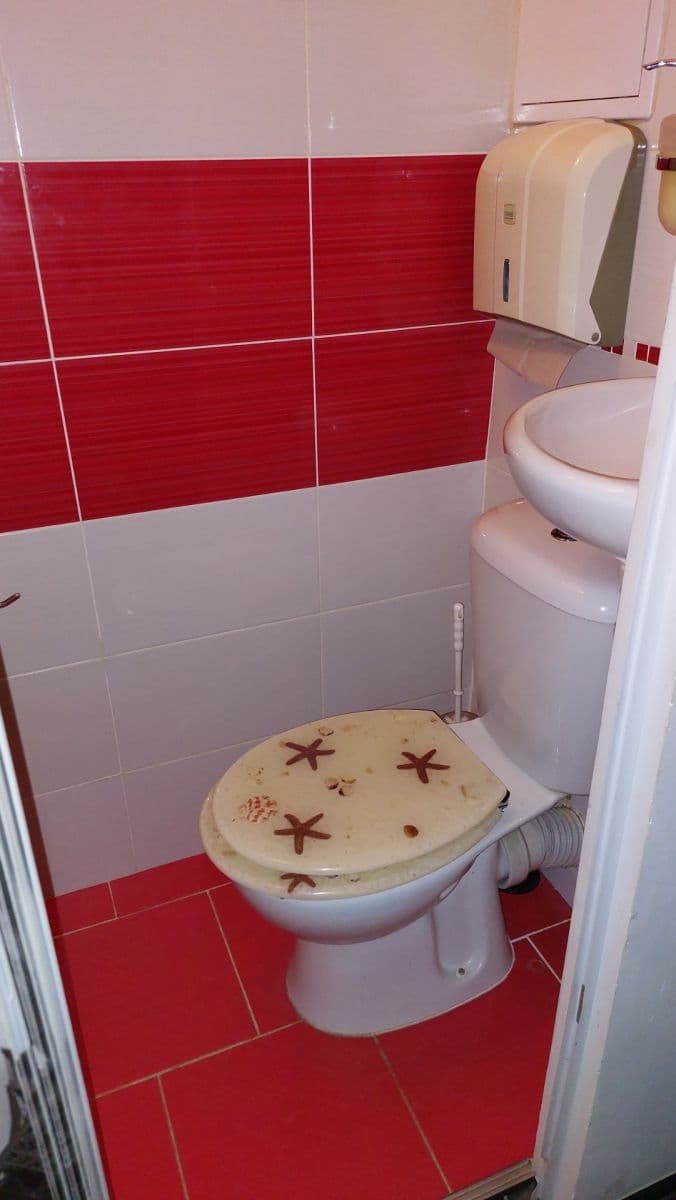 3 bedroom flat to rent, 65 m², Pod Hůrkou, Klatovy, Plzeňský Region 3 bedroom flat to rent, 65 m², Pod Hůrkou, Klatovy, Plzeňský Region