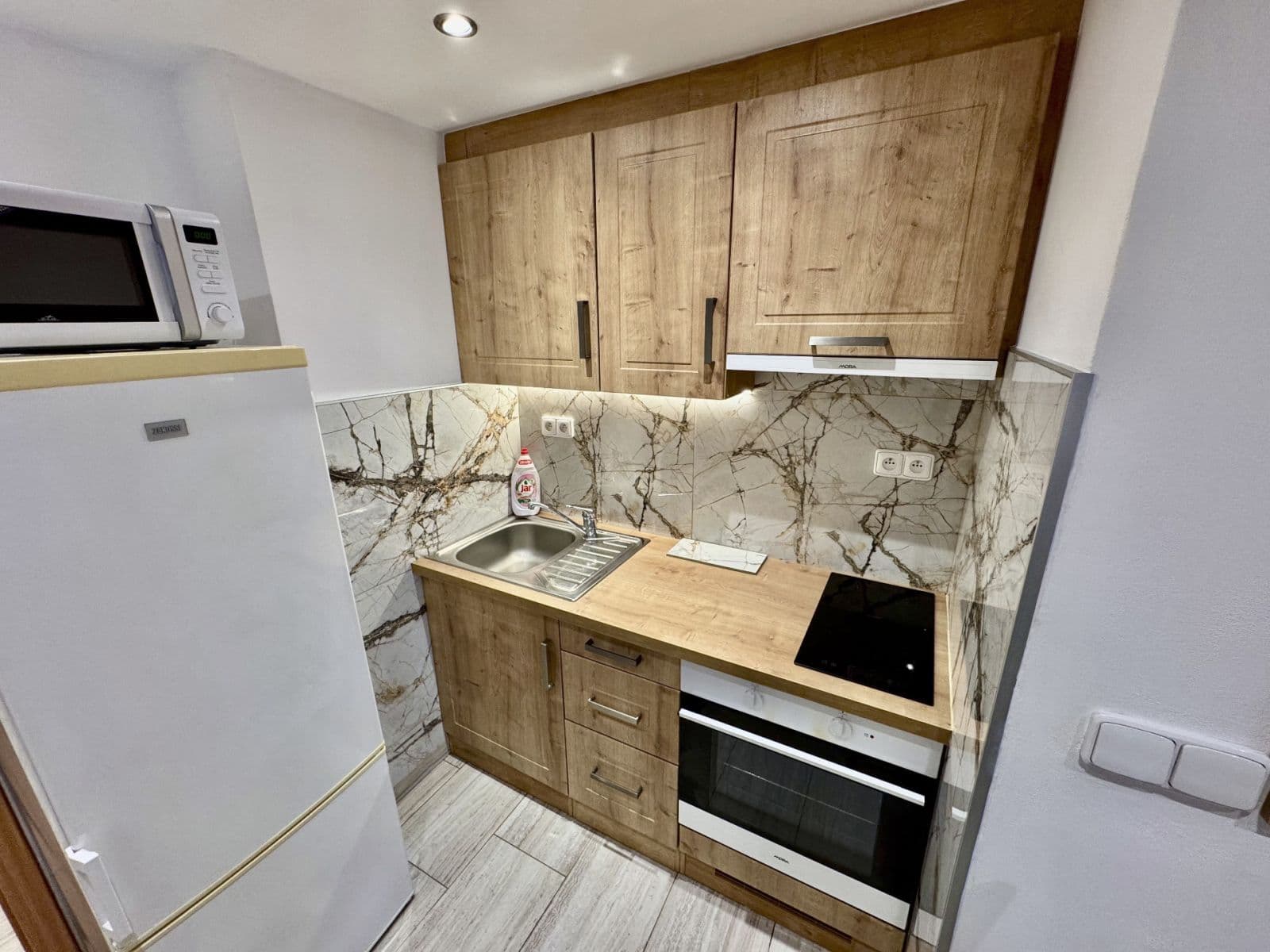 Studio flat to rent, 30 m², Hajní, Prague, Prague Studio flat to rent, 30 m², Hajní, Prague, Prague