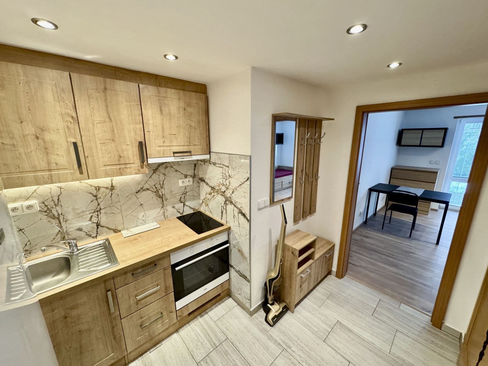 Studio flat to rent, 30 m², Hajní, Prague, Prague Studio flat to rent, 30 m², Hajní, Prague, Prague