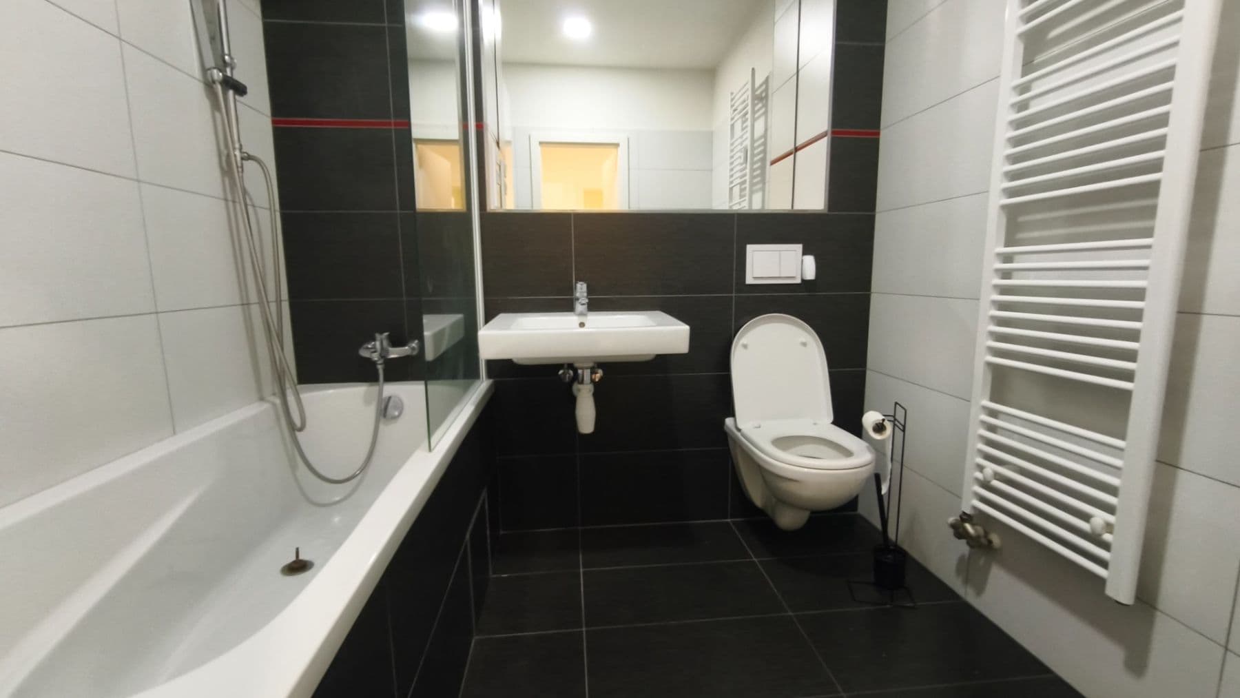 2 bedroom with open-plan kitchen flat to rent, 57 m², Na Okraji, Hořovice, Středočeský Region 2 bedroom with open-plan kitchen flat to rent, 57 m², Na Okraji, Hořovice, Středočeský Region