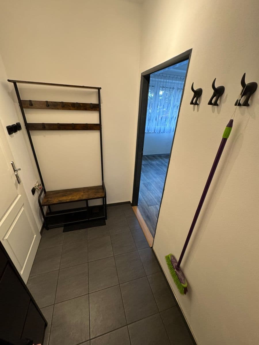 Small studio flat to rent, 29 m², 1. máje, Uhlířské Janovice, Středočeský Region Small studio flat to rent, 29 m², 1. máje, Uhlířské Janovice, Středočeský Region