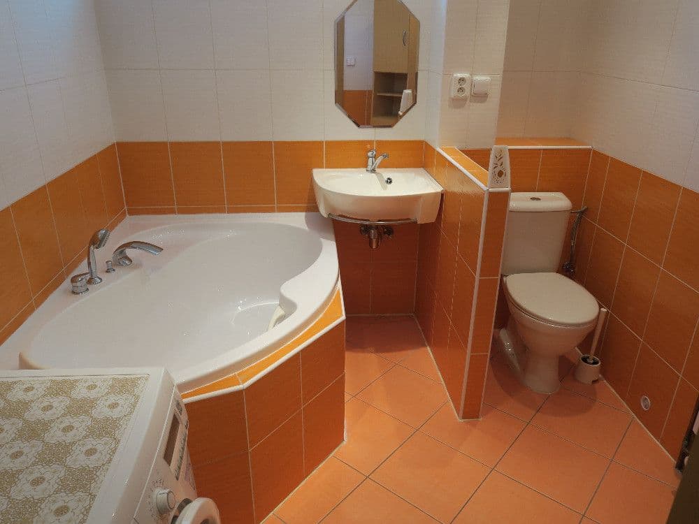 1 bedroom flat to rent, 44 m², Helsinská, Kladno, Středočeský Region 1 bedroom flat to rent, 44 m², Helsinská, Kladno, Středočeský Region