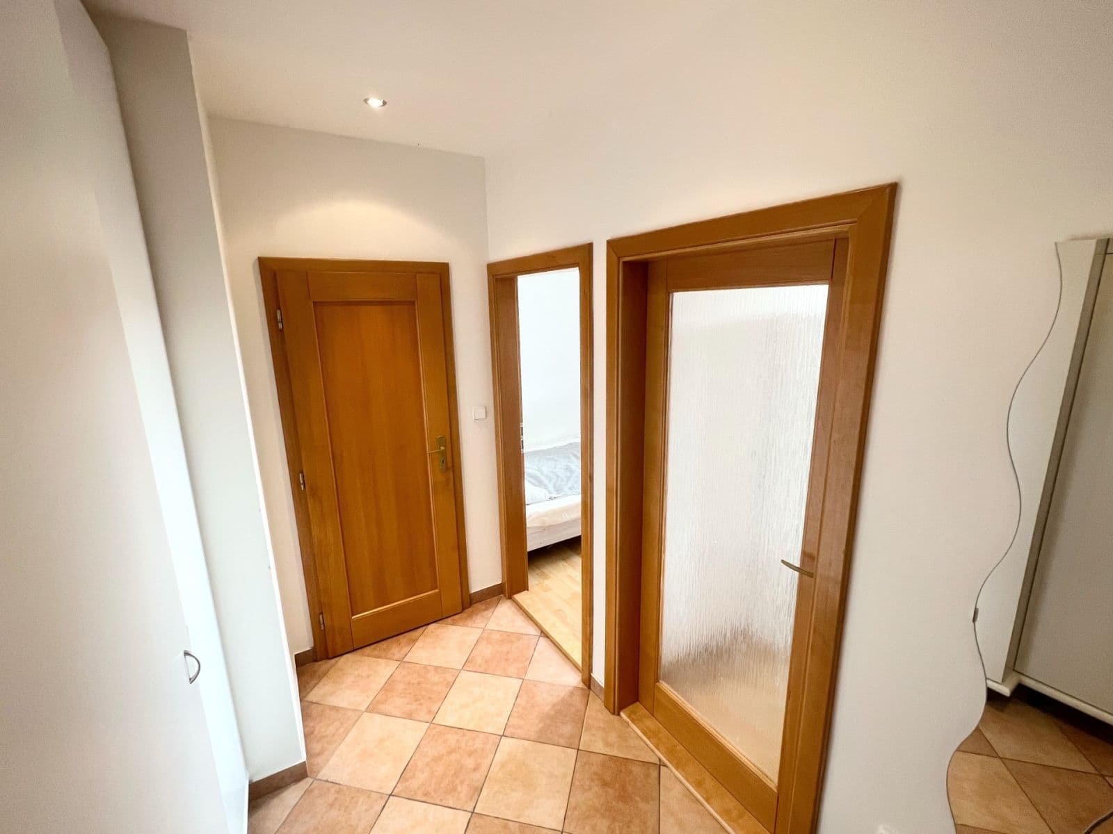 1 bedroom with open-plan kitchen flat to rent, 42 m², Sevastopolská, Prague, Prague 1 bedroom with open-plan kitchen flat to rent, 42 m², Sevastopolská, Prague, Prague