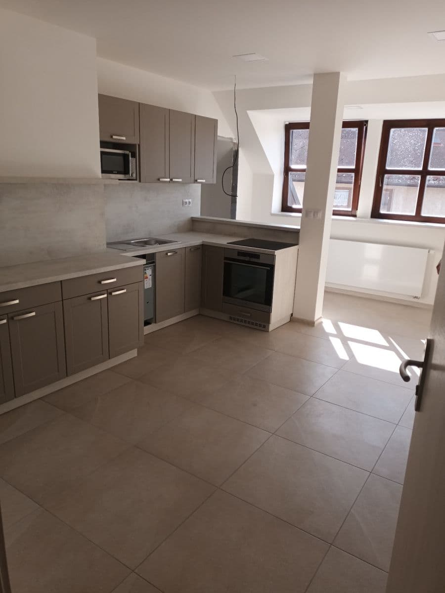 1 bedroom with open-plan kitchen flat to rent, 55 m², 4. května, Želechovice nad Dřevnicí, Zlínský Region 1 bedroom with open-plan kitchen flat to rent, 55 m², 4. května, Želechovice nad Dřevnicí, Zlínský Region