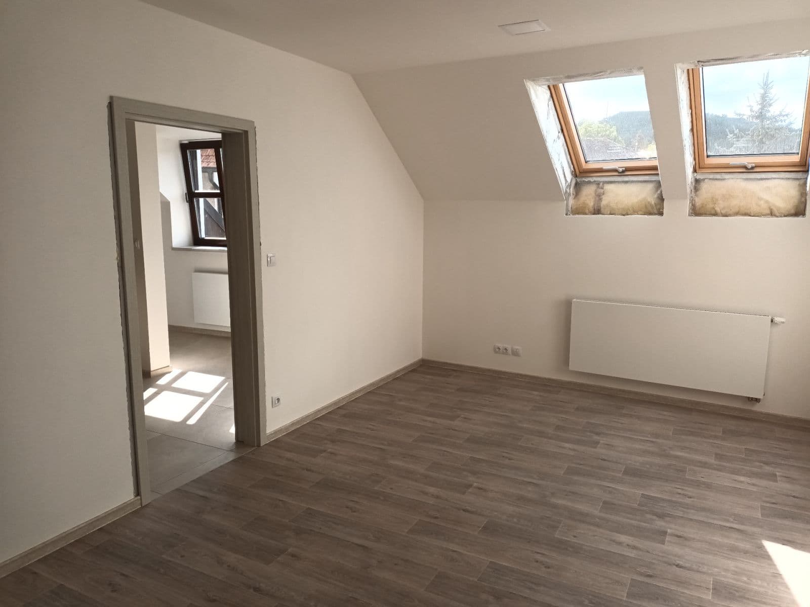 1 bedroom with open-plan kitchen flat to rent, 55 m², 4. května, Želechovice nad Dřevnicí, Zlínský Region 1 bedroom with open-plan kitchen flat to rent, 55 m², 4. května, Želechovice nad Dřevnicí, Zlínský Region