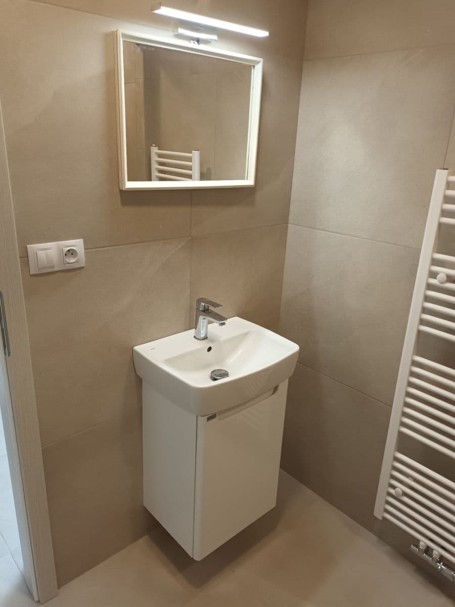 1 bedroom with open-plan kitchen flat to rent, 55 m², 4. května, Želechovice nad Dřevnicí, Zlínský Region 1 bedroom with open-plan kitchen flat to rent, 55 m², 4. května, Želechovice nad Dřevnicí, Zlínský Region