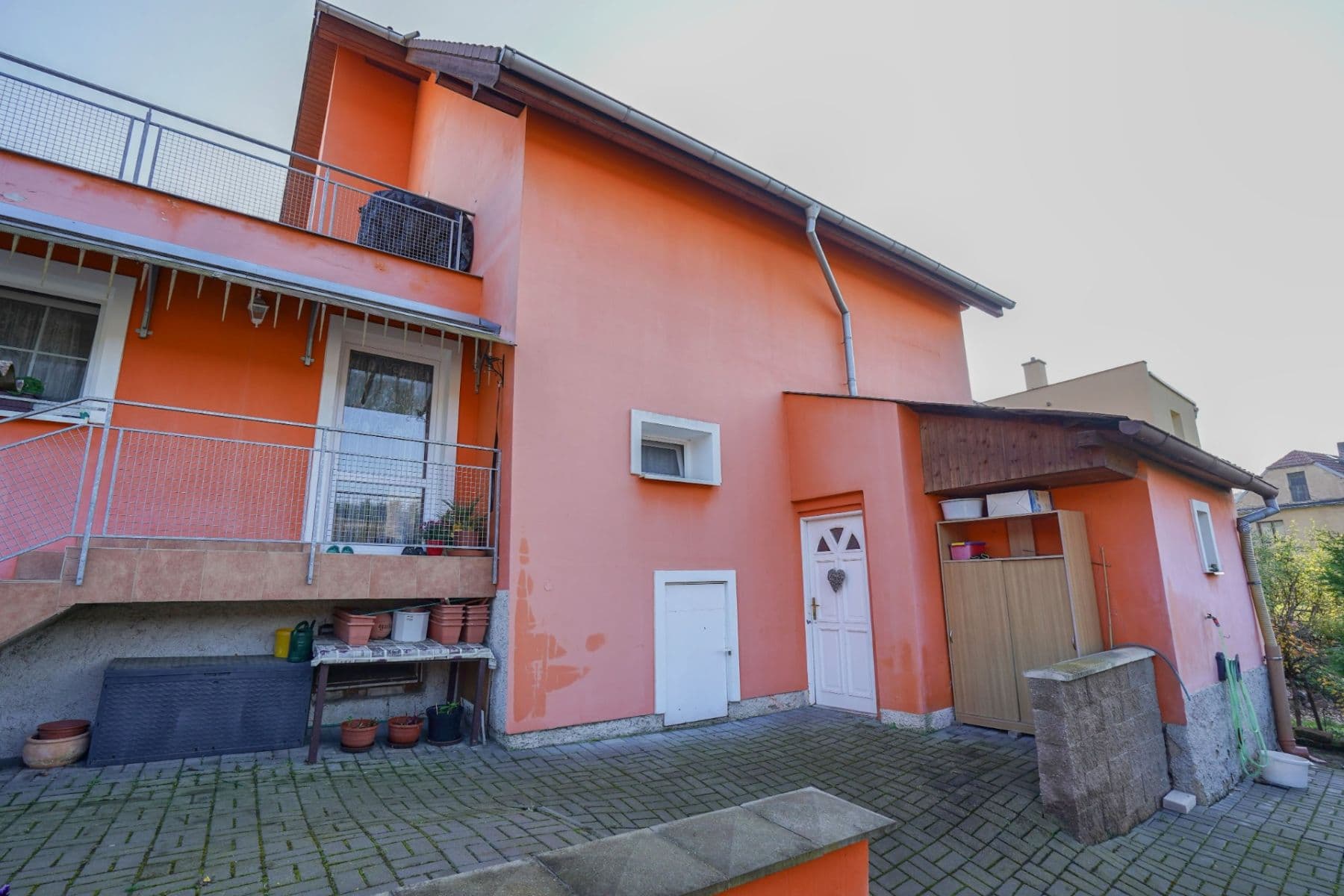 house to rent, 250 m², K Višňovce, Úholičky, Středočeský Region house to rent, 250 m², K Višňovce, Úholičky, Středočeský Region