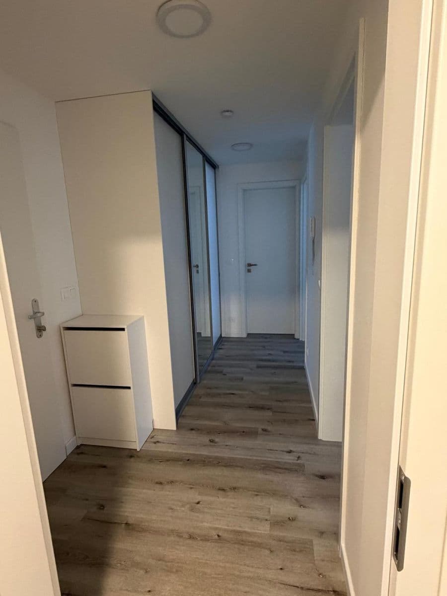 2 bedroom with open-plan kitchen flat for sale, 71 m², Pod Horkou, Strančice, Středočeský Region 2 bedroom with open-plan kitchen flat for sale, 71 m², Pod Horkou, Strančice, Středočeský Region