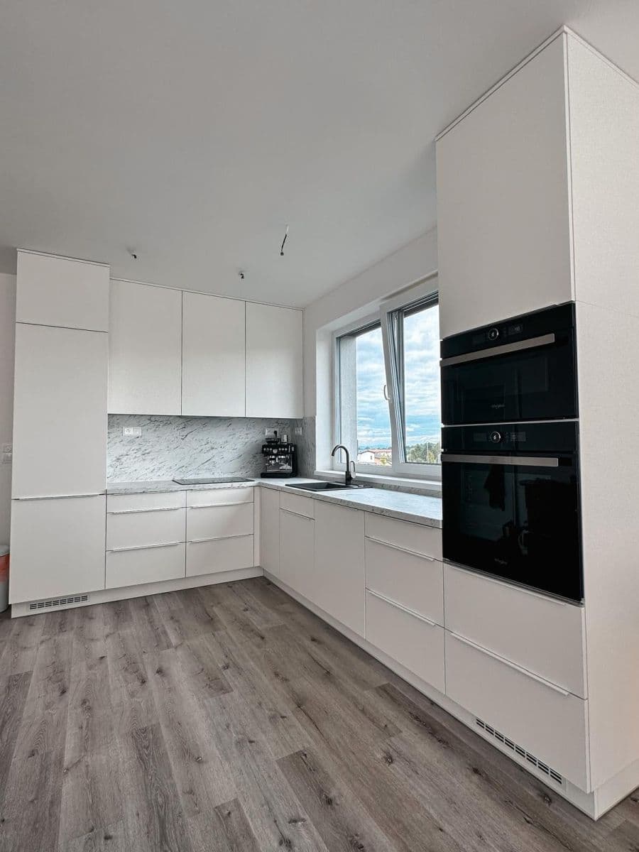 2 bedroom with open-plan kitchen flat for sale, 71 m², Pod Horkou, Strančice, Středočeský Region 2 bedroom with open-plan kitchen flat for sale, 71 m², Pod Horkou, Strančice, Středočeský Region