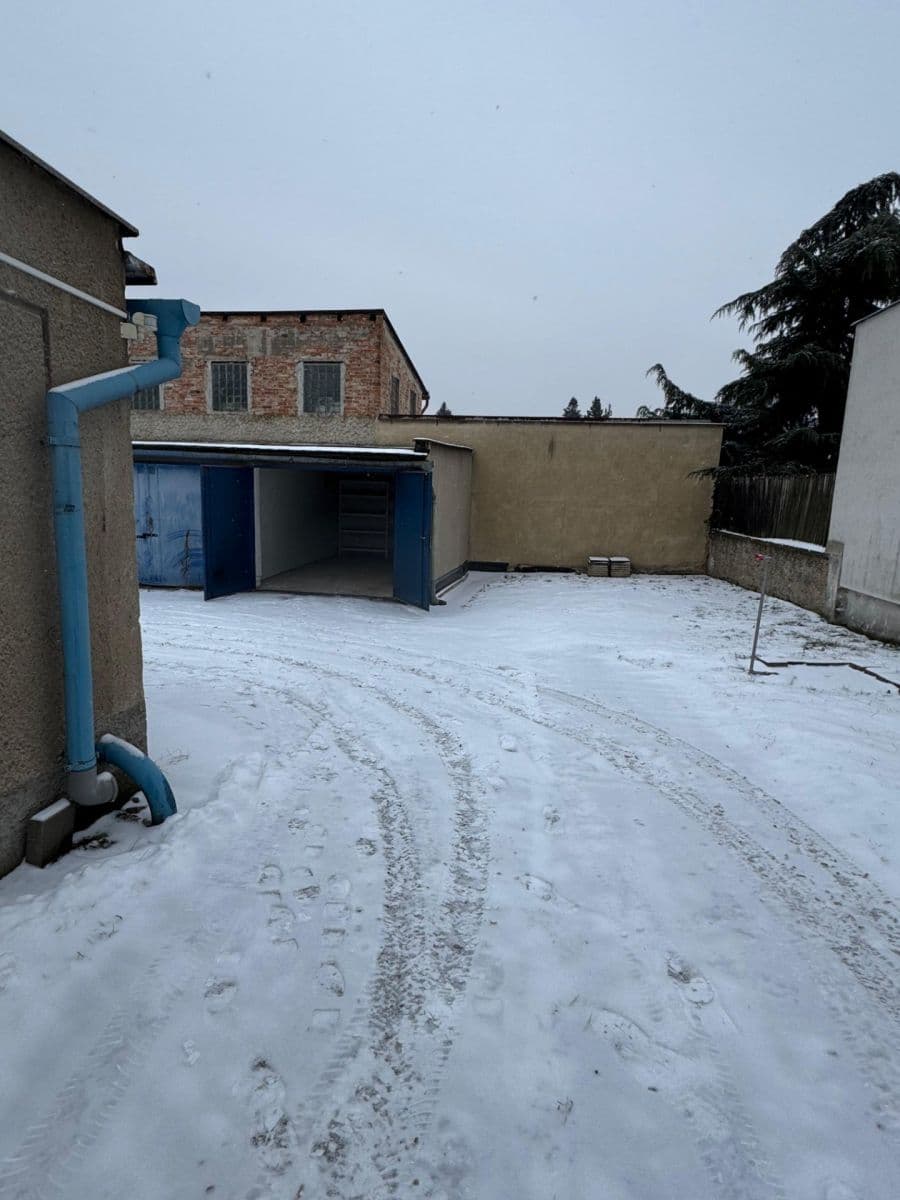 garage to rent, 17 m², Bulharská, Brno, Jihomoravský Region garage to rent, 17 m², Bulharská, Brno, Jihomoravský Region