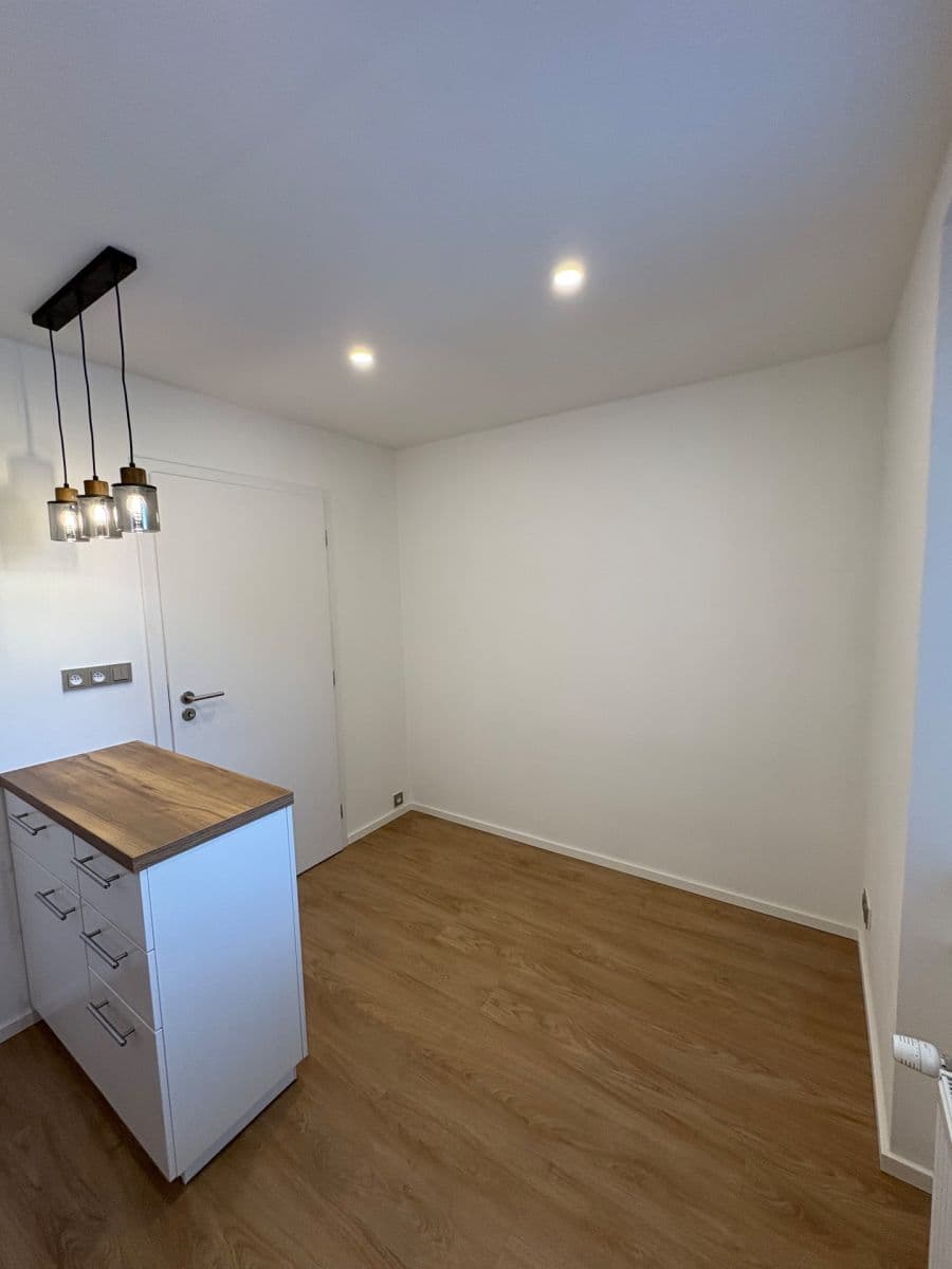 1 bedroom flat to rent, 28 m², Mariánská, Příbram, Středočeský Region 1 bedroom flat to rent, 28 m², Mariánská, Příbram, Středočeský Region