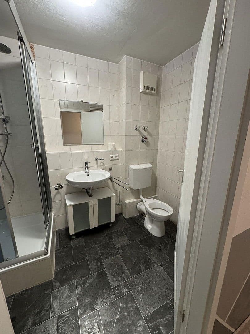 3 bedroom with open-plan kitchen flat for sale, 110 m², Bürgermeister-Wohlfarth-Str. 66, Königsbrunn, Bavaria 3 bedroom with open-plan kitchen flat for sale, 110 m², Bürgermeister-Wohlfarth-Str. 66, Königsbrunn, Bavaria