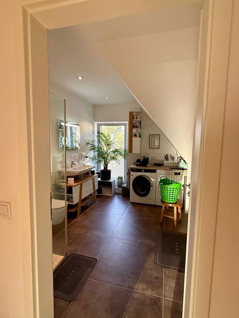 house for sale, 291 m², Kurt-Tucholsky-Straße 41, Hohen Neuendorf, Brandenburg house for sale, 291 m², Kurt-Tucholsky-Straße 41, Hohen Neuendorf, Brandenburg