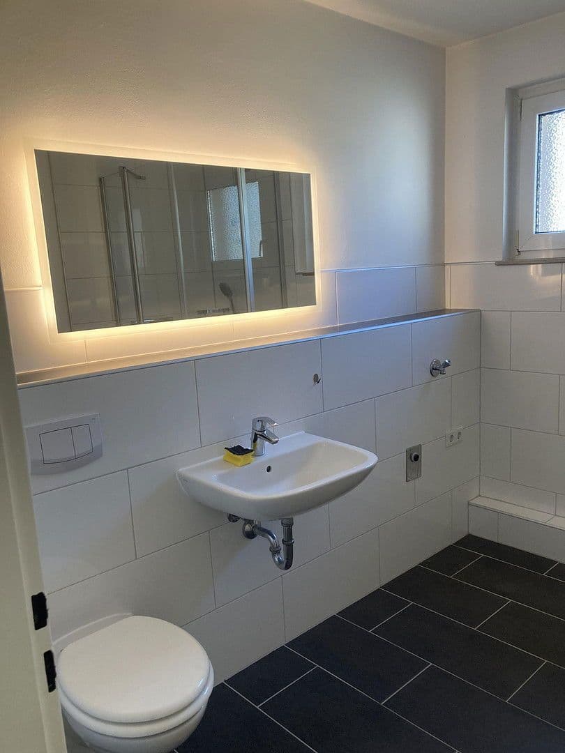 1 bedroom with open-plan kitchen flat to rent, 64 m², Hülsenweg 12, Heiligenhaus, North Rhine-Westphalia 1 bedroom with open-plan kitchen flat to rent, 64 m², Hülsenweg 12, Heiligenhaus, North Rhine-Westphalia