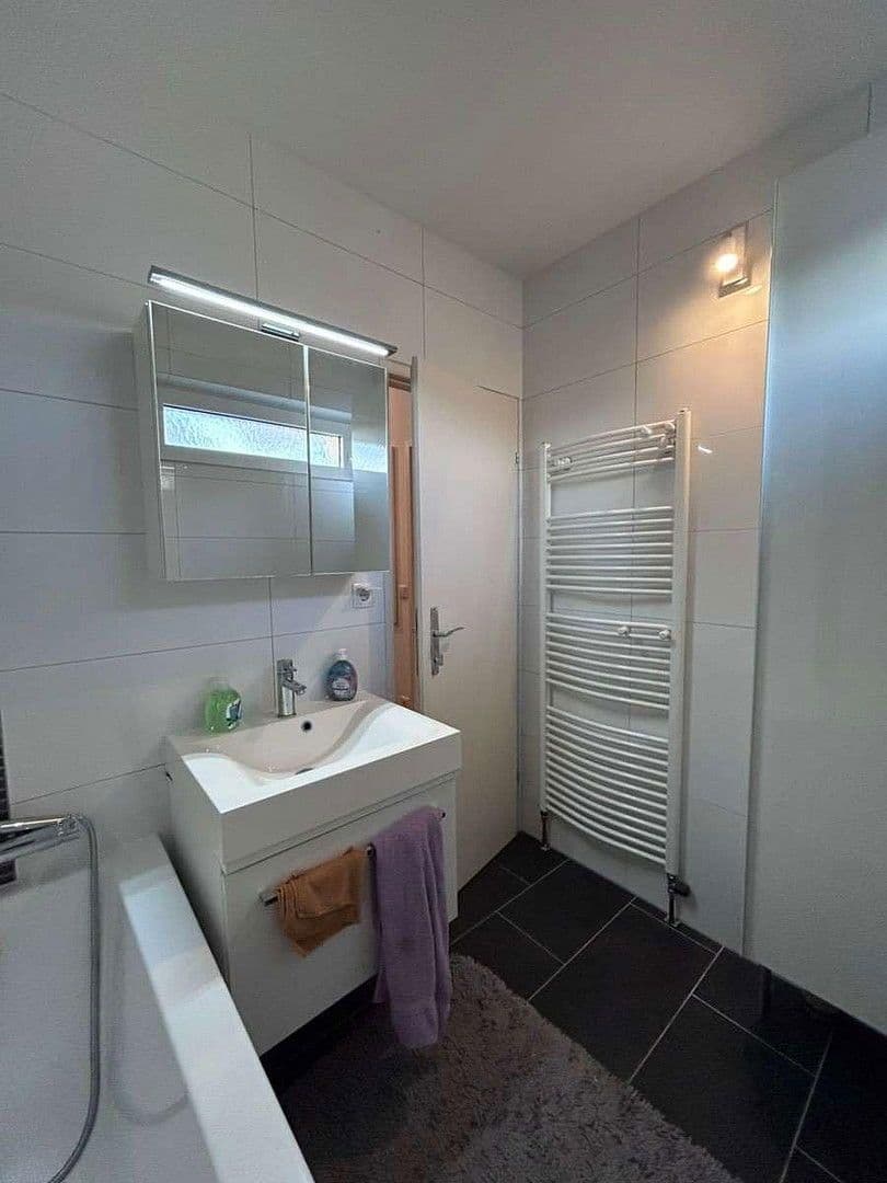 3 bedroom flat to rent, 64 m², Osterfelder Str. 43, Bottrop, North Rhine-Westphalia 3 bedroom flat to rent, 64 m², Osterfelder Str. 43, Bottrop, North Rhine-Westphalia