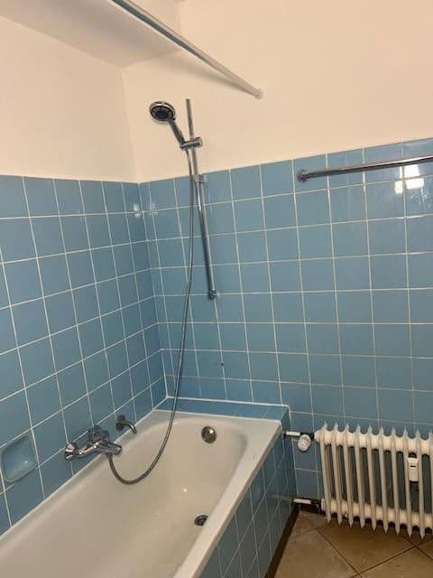 3 bedroom flat to rent, 82 m², Einsteinstrasse 182, Neuss, North Rhine-Westphalia 3 bedroom flat to rent, 82 m², Einsteinstrasse 182, Neuss, North Rhine-Westphalia