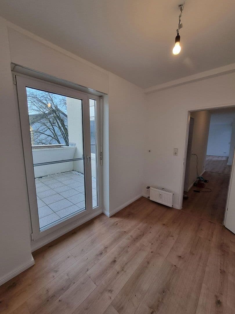 3 bedroom flat to rent, 100 m², Bergisch Gladbach, North Rhine-Westphalia 3 bedroom flat to rent, 100 m², Bergisch Gladbach, North Rhine-Westphalia