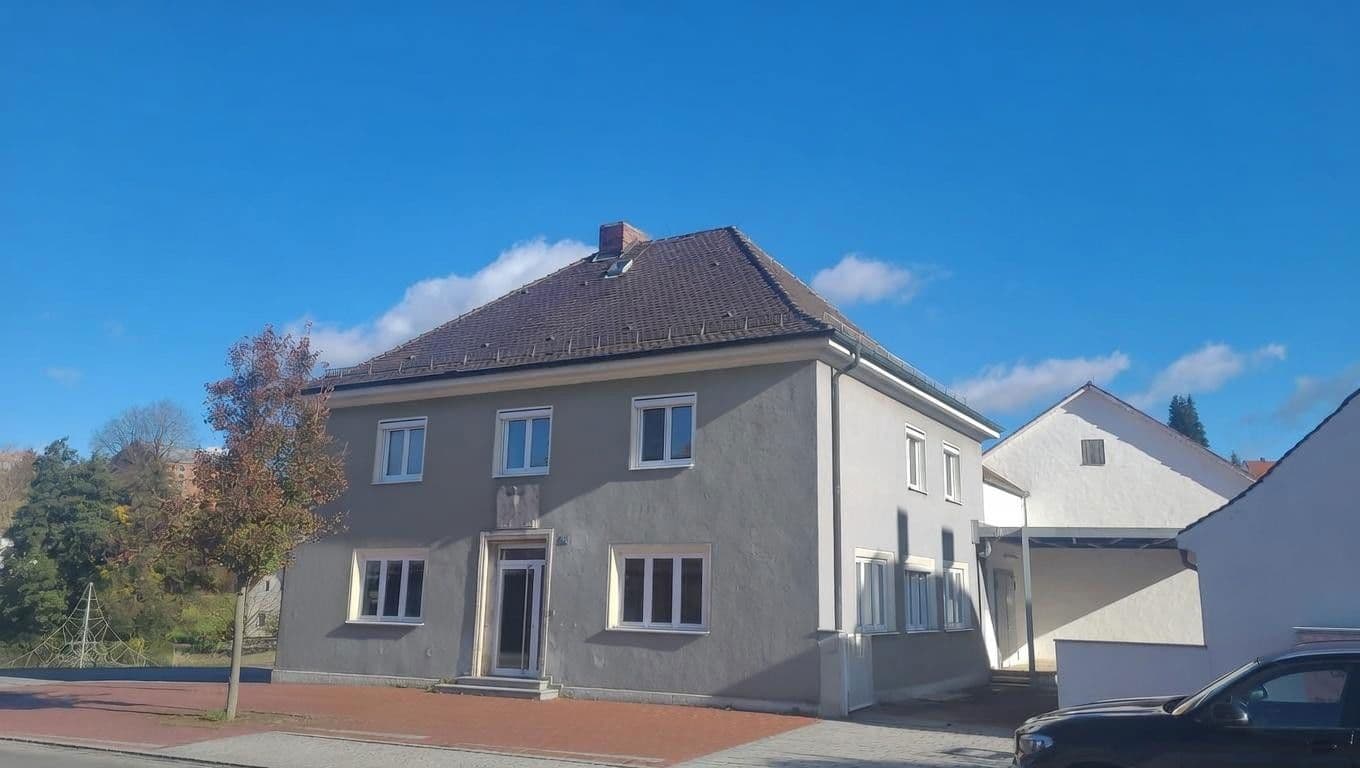 non-residential property to rent, 120 m², Max-von-Müller Strasse, Rottenburg a. d. Laaber, Bavaria non-residential property to rent, 120 m², Max-von-Müller Strasse, Rottenburg a. d. Laaber, Bavaria