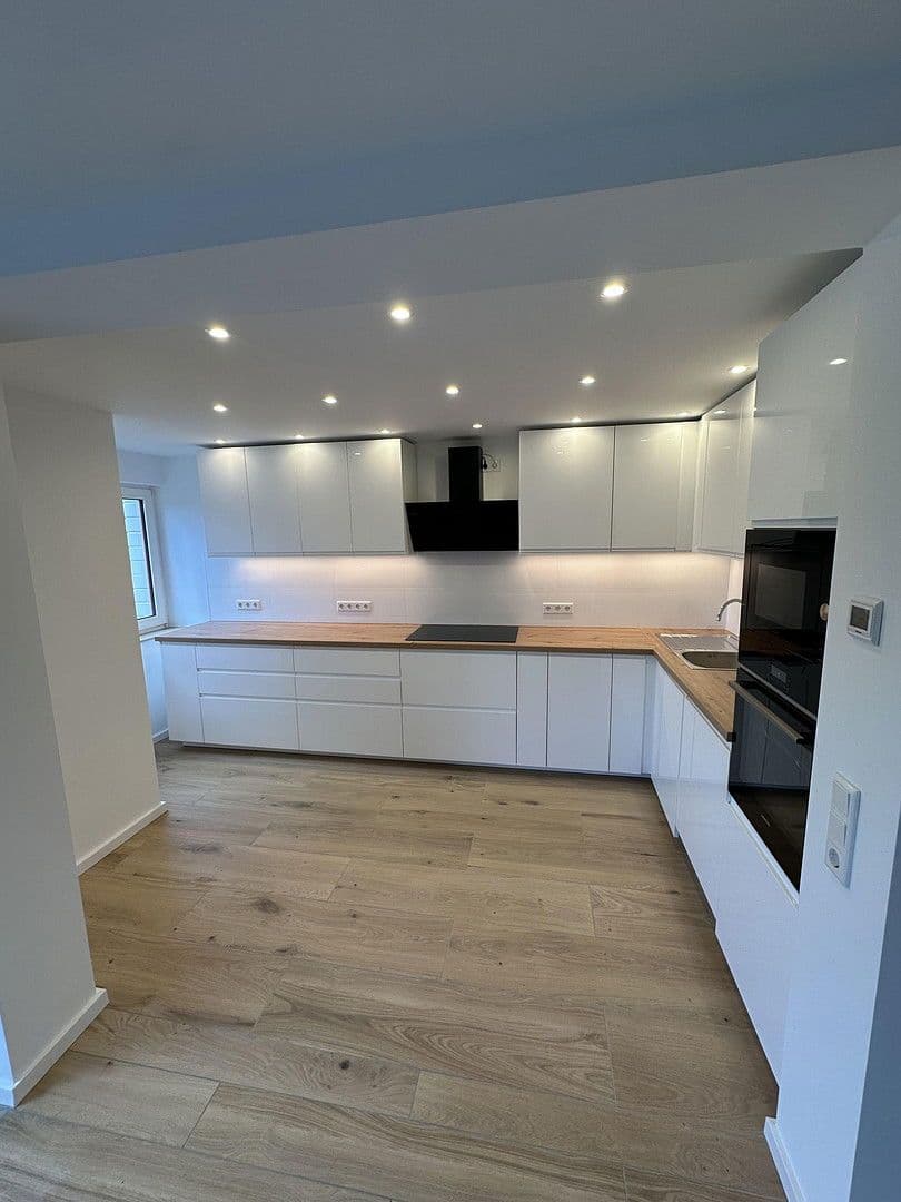 4 bedroom flat to rent, 108 m², Gabelsbergerstraße 37, Dortmund, North Rhine-Westphalia 4 bedroom flat to rent, 108 m², Gabelsbergerstraße 37, Dortmund, North Rhine-Westphalia