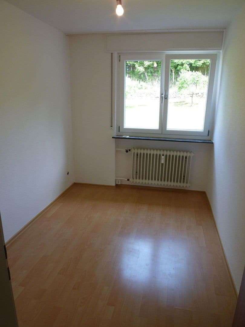 2 bedroom with open-plan kitchen flat to rent, 100 m², Am Wiesengrund 4, Straubenhardt, Baden-Württemberg 2 bedroom with open-plan kitchen flat to rent, 100 m², Am Wiesengrund 4, Straubenhardt, Baden-Württemberg
