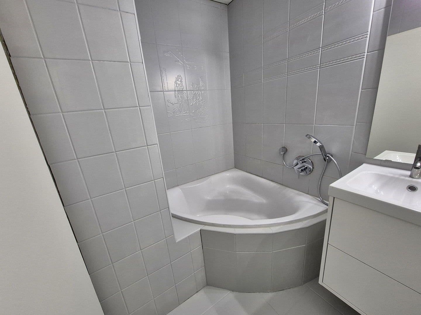 4 bedroom with open-plan kitchen flat to rent, 137 m², Schönaich, Baden-Württemberg 4 bedroom with open-plan kitchen flat to rent, 137 m², Schönaich, Baden-Württemberg