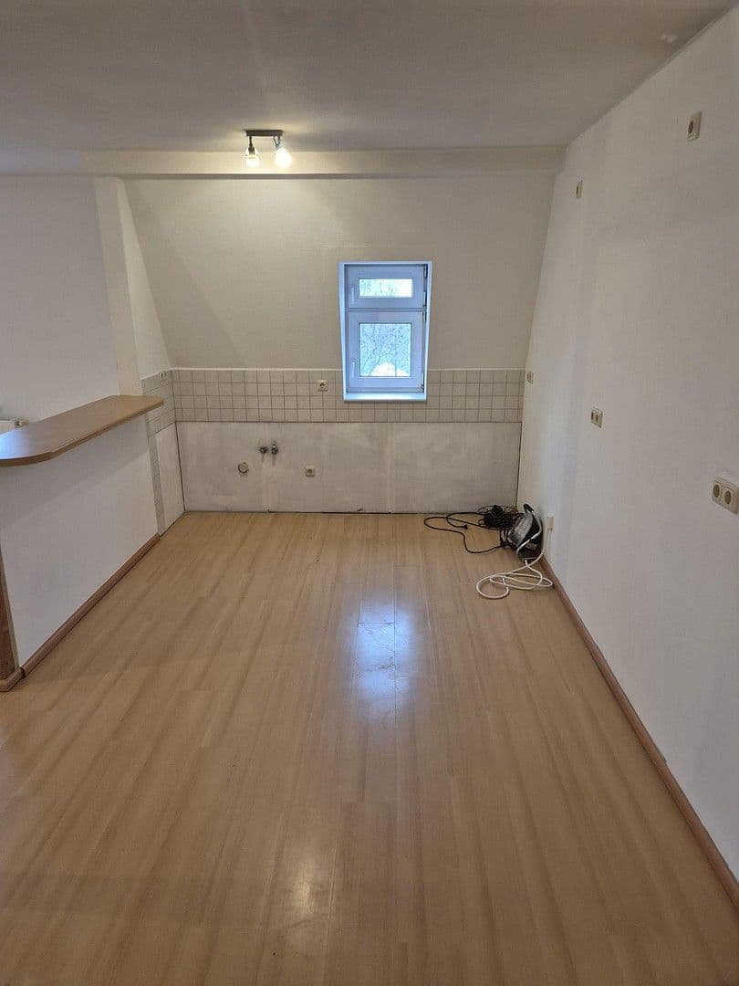 3 bedroom flat to rent, 98 m², Bahnhofstrasse 03, Schwarzenberg/Erzgebirge, Saxony 3 bedroom flat to rent, 98 m², Bahnhofstrasse 03, Schwarzenberg/Erzgebirge, Saxony