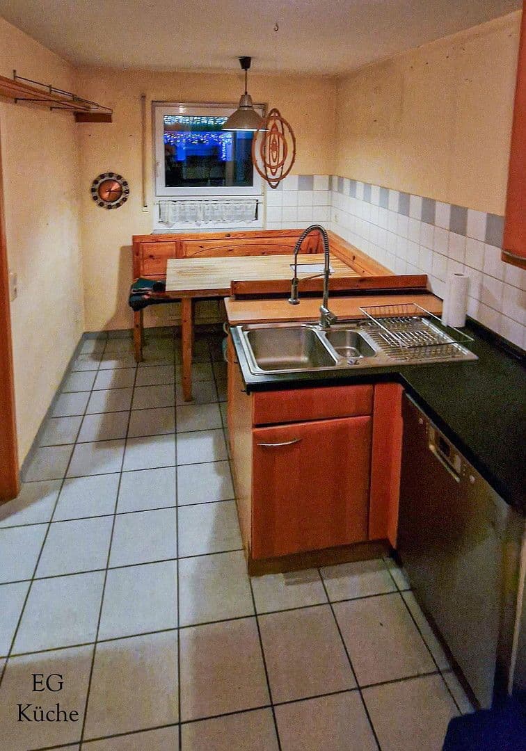 house for sale, 168 m², Bühlstraße 3/1, Uhingen, Baden-Württemberg house for sale, 168 m², Bühlstraße 3/1, Uhingen, Baden-Württemberg