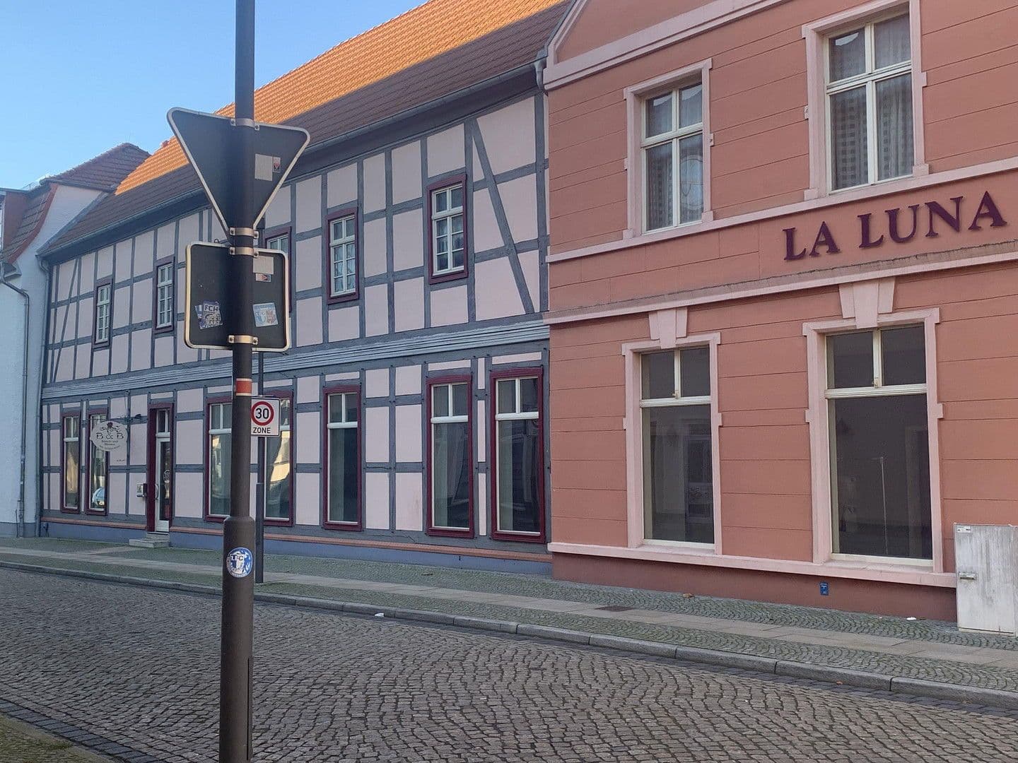 non-residential property for sale, 414 m², Breite Str. 41, Osterburg, Saxony-Anhalt non-residential property for sale, 414 m², Breite Str. 41, Osterburg, Saxony-Anhalt