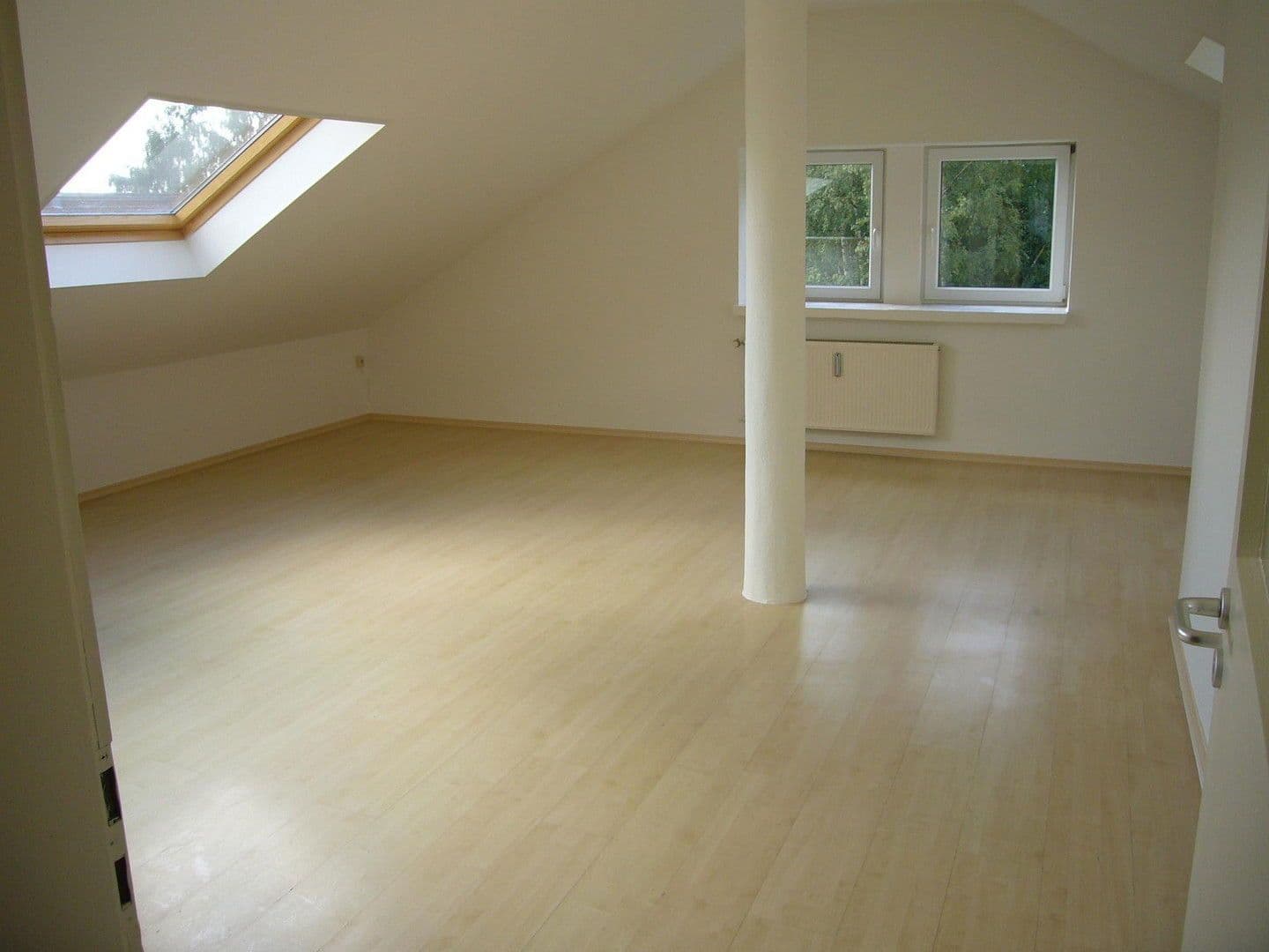 3 bedroom flat to rent, 70 m², Hauptstraß 56, Monschau, North Rhine-Westphalia 3 bedroom flat to rent, 70 m², Hauptstraß 56, Monschau, North Rhine-Westphalia