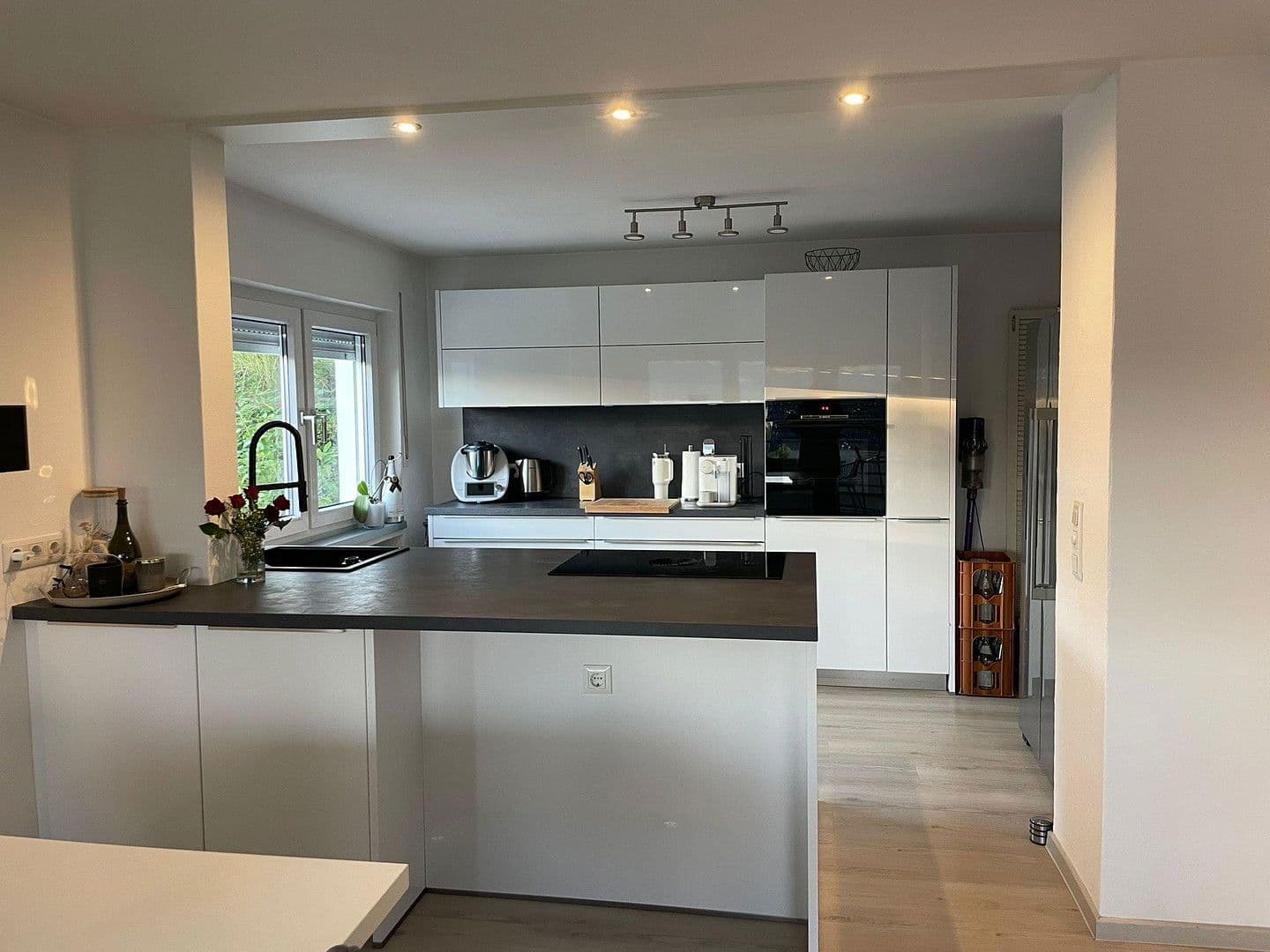 2 bedroom with open-plan kitchen flat for sale, 93 m², Sipplingen, Baden-Württemberg 2 bedroom with open-plan kitchen flat for sale, 93 m², Sipplingen, Baden-Württemberg