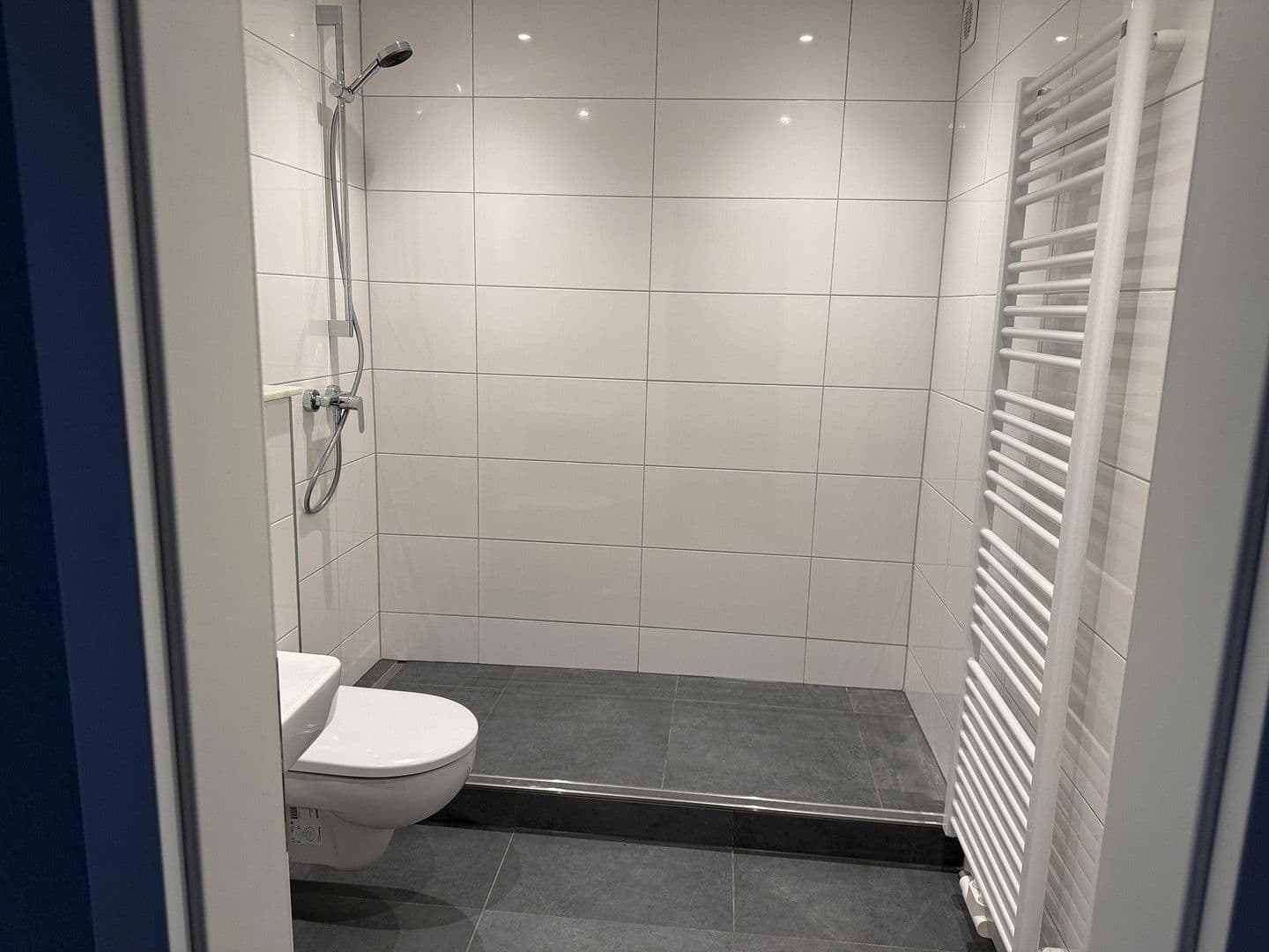 2 bedroom with open-plan kitchen flat to rent, 97 m², Oberhausen, North Rhine-Westphalia 2 bedroom with open-plan kitchen flat to rent, 97 m², Oberhausen, North Rhine-Westphalia