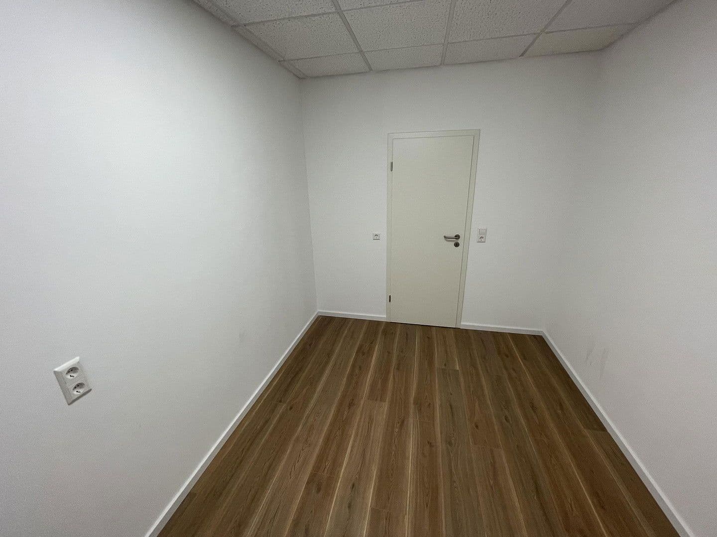 office to rent, 480 m², Max-Eyth-Str.23, Ditzingen, Baden-Württemberg office to rent, 480 m², Max-Eyth-Str.23, Ditzingen, Baden-Württemberg