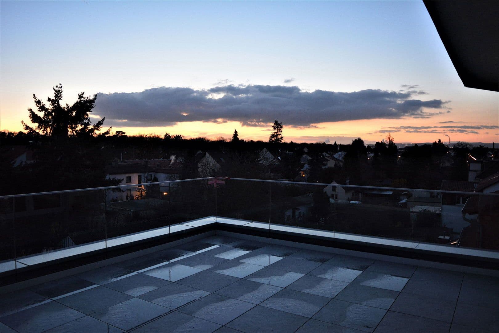 4 bedroom flat to rent, 160 m², Frankfurt, Hesse 4 bedroom flat to rent, 160 m², Frankfurt, Hesse