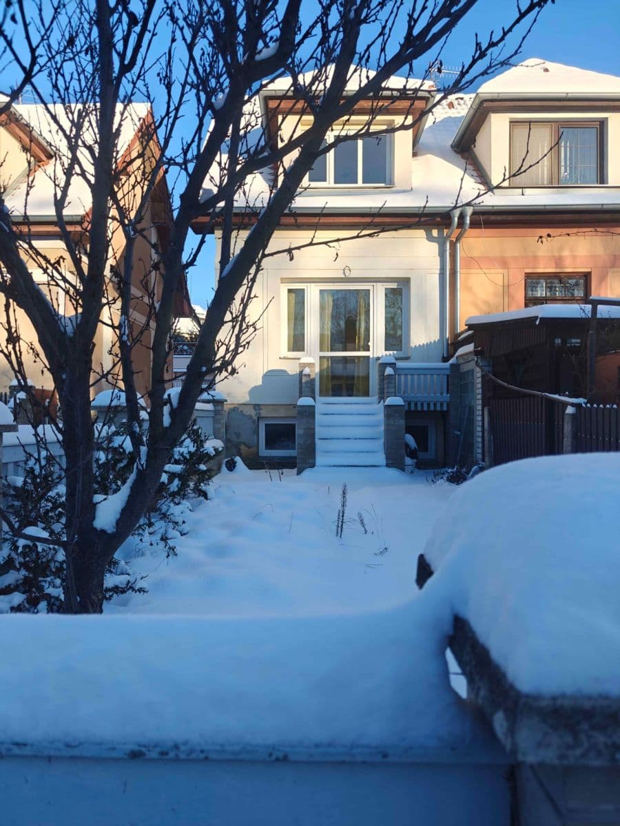 Studio flat to rent, 32 m², Přímá, Prague, Prague Studio flat to rent, 32 m², Přímá, Prague, Prague