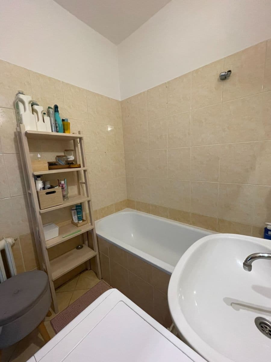 2 bedroom flat to rent, 55 m², Na Kocínce, Prague, Prague 2 bedroom flat to rent, 55 m², Na Kocínce, Prague, Prague