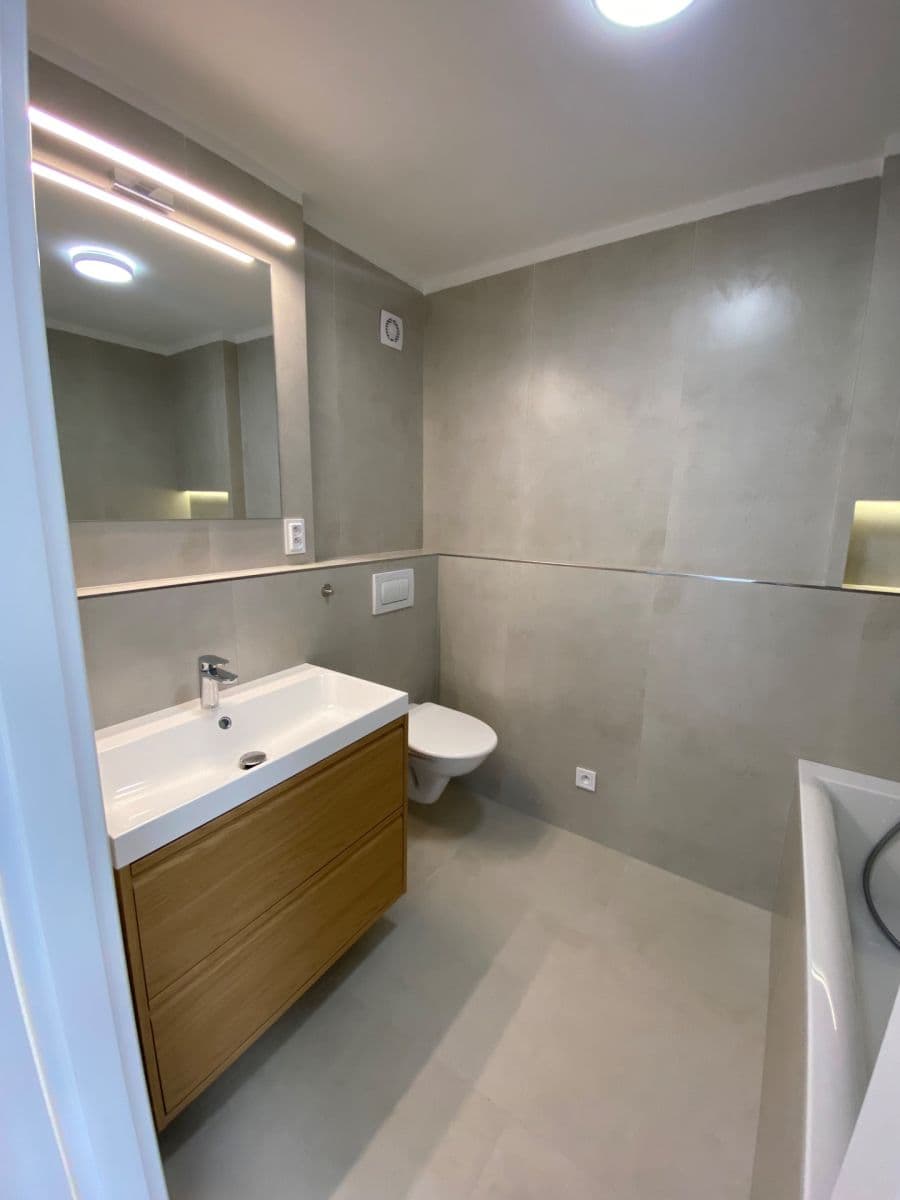 2 bedroom with open-plan kitchen flat for sale, 75 m², Jeseniova, Prague, Prague 2 bedroom with open-plan kitchen flat for sale, 75 m², Jeseniova, Prague, Prague