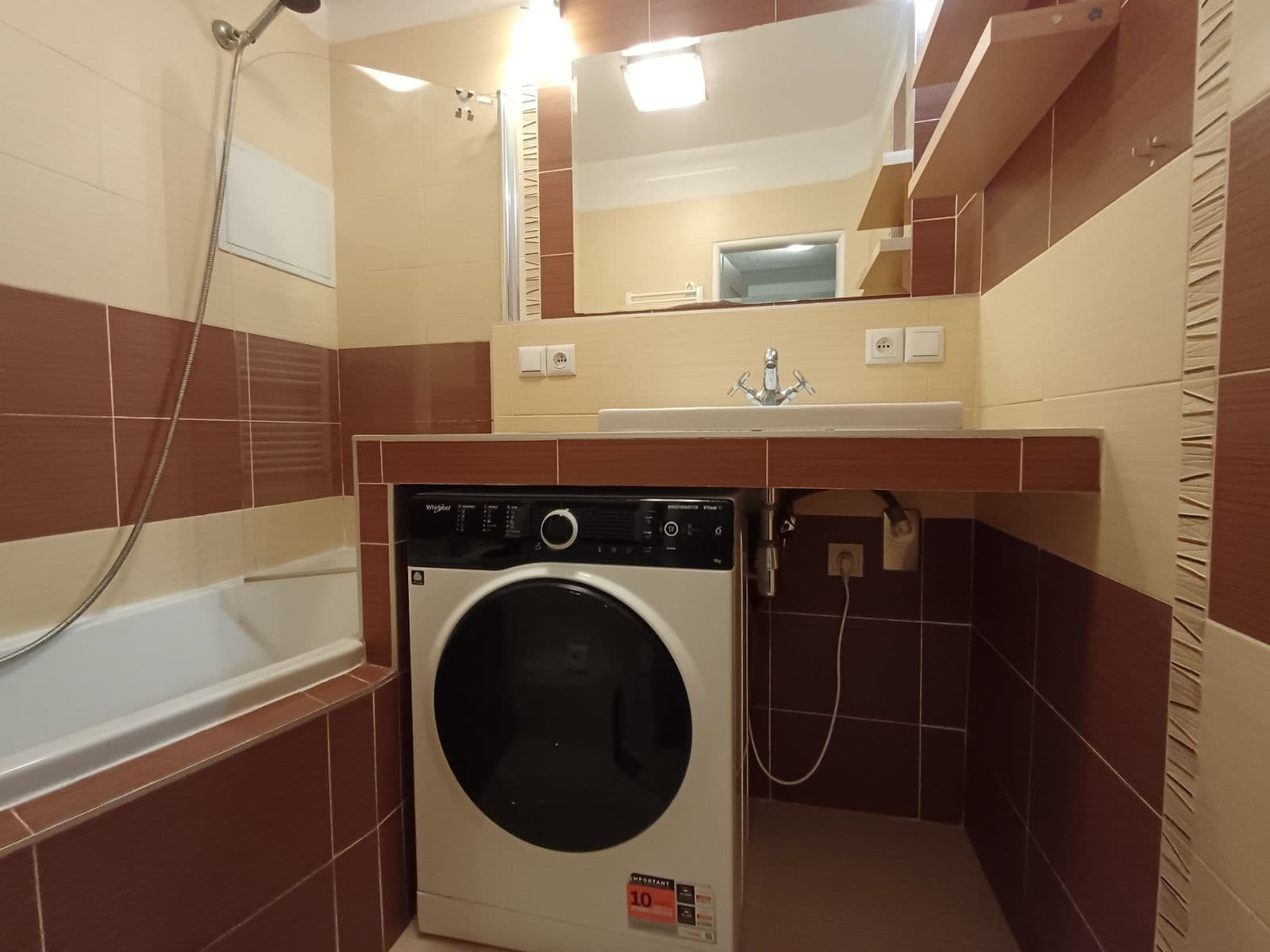 2 bedroom with open-plan kitchen flat for sale, 66 m², Hráského, Benešov, Středočeský Region 2 bedroom with open-plan kitchen flat for sale, 66 m², Hráského, Benešov, Středočeský Region