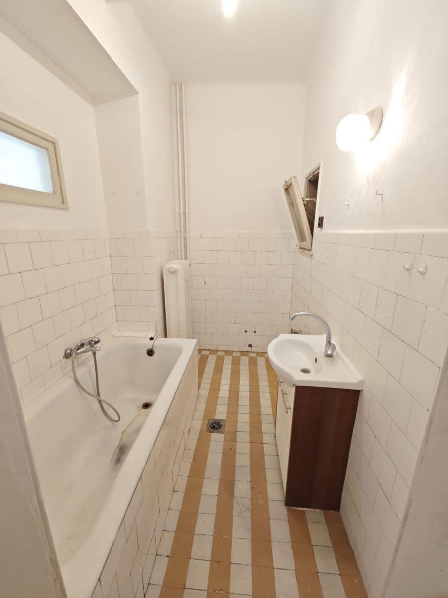 4 bedroom flat for sale, 100 m², Skřivanova, Brno, Jihomoravský Region 4 bedroom flat for sale, 100 m², Skřivanova, Brno, Jihomoravský Region