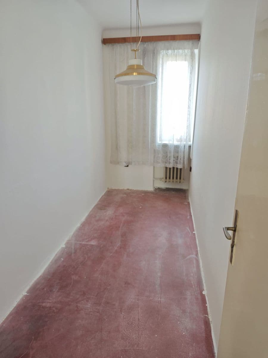 4 bedroom flat for sale, 100 m², Skřivanova, Brno, Jihomoravský Region 4 bedroom flat for sale, 100 m², Skřivanova, Brno, Jihomoravský Region