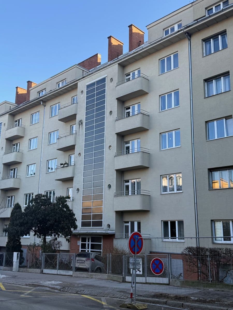 4 bedroom flat for sale, 110 m², Skřivanova, Brno, Jihomoravský Region 4 bedroom flat for sale, 110 m², Skřivanova, Brno, Jihomoravský Region