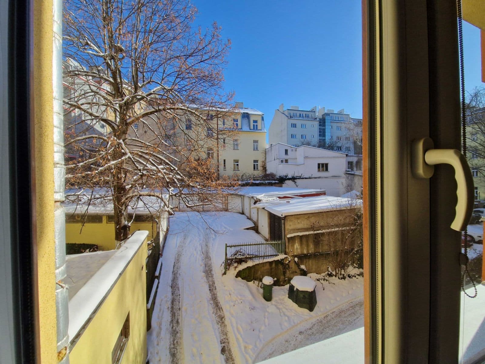 2 bedroom flat to rent, 58 m², Podolská, Prague, Prague 2 bedroom flat to rent, 58 m², Podolská, Prague, Prague