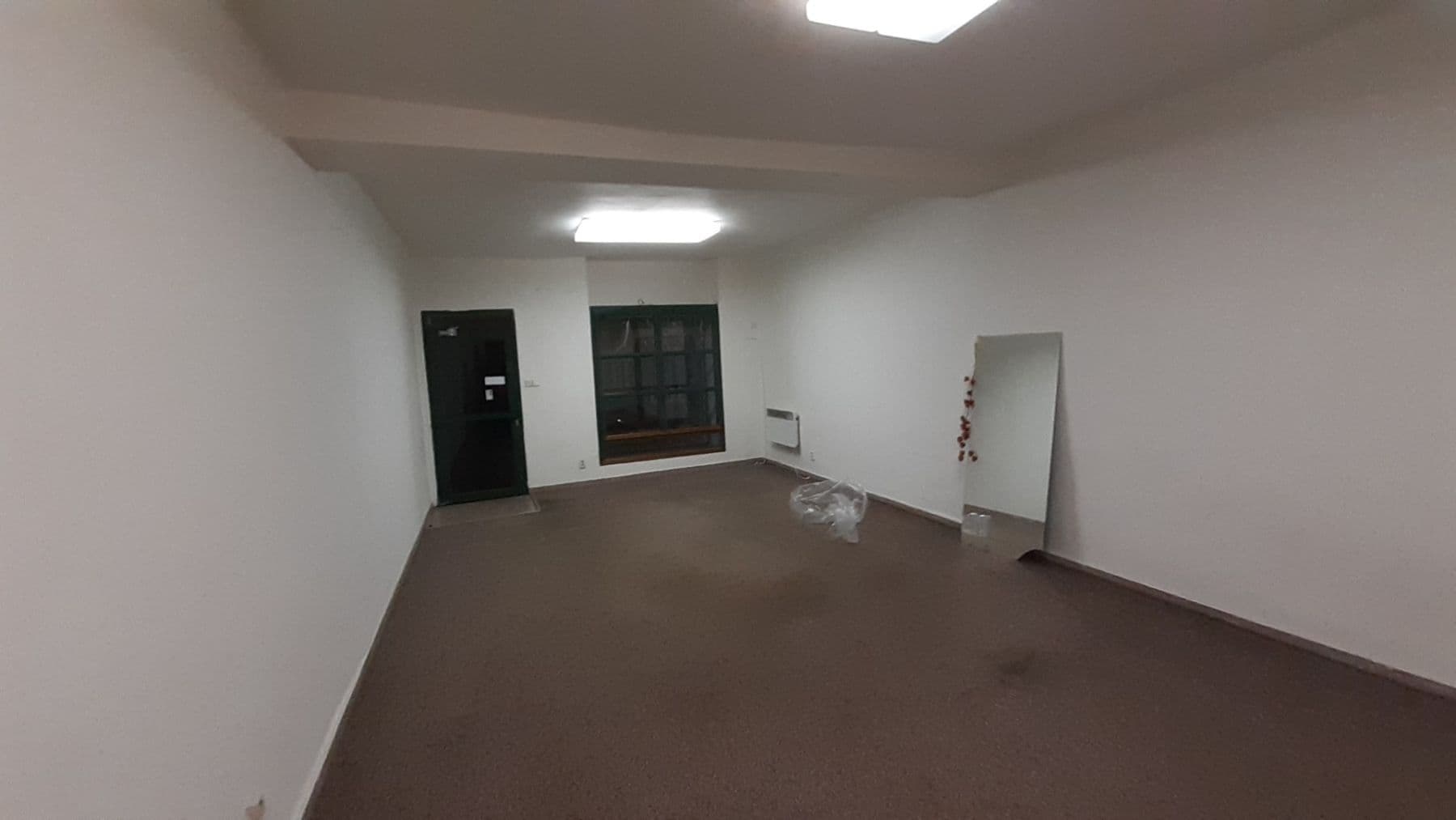 non-residential property for sale, 43 m², 17. listopadu, Říčany, Středočeský Region non-residential property for sale, 43 m², 17. listopadu, Říčany, Středočeský Region